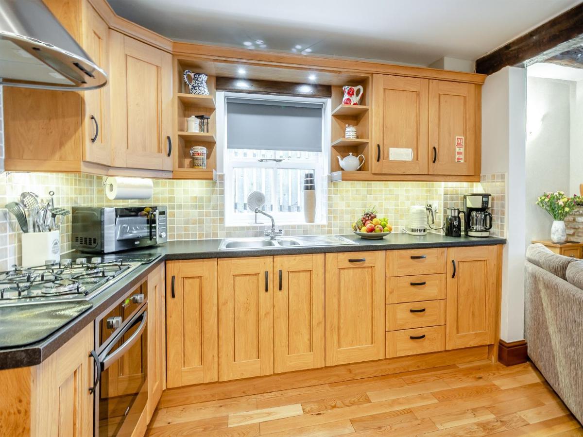 Nans Cottage - Uk43350 Whitby Bagian luar foto