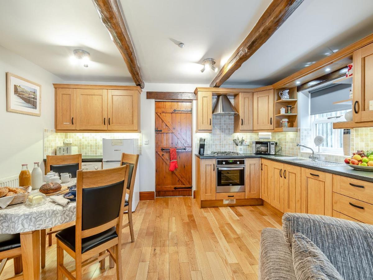Nans Cottage - Uk43350 Whitby Bagian luar foto